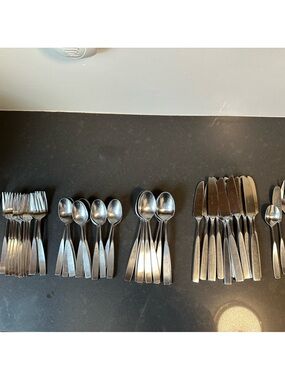 Oxford Stainless Steel Flatware Set - Silver Finish